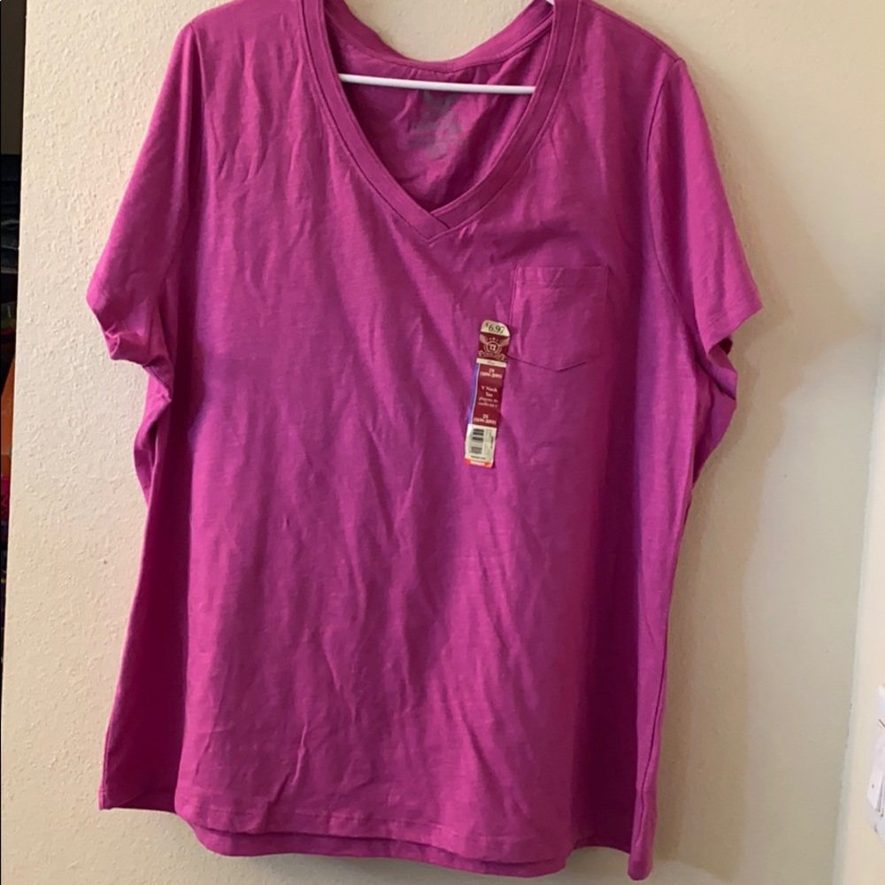 Vneck pink/purple tee
